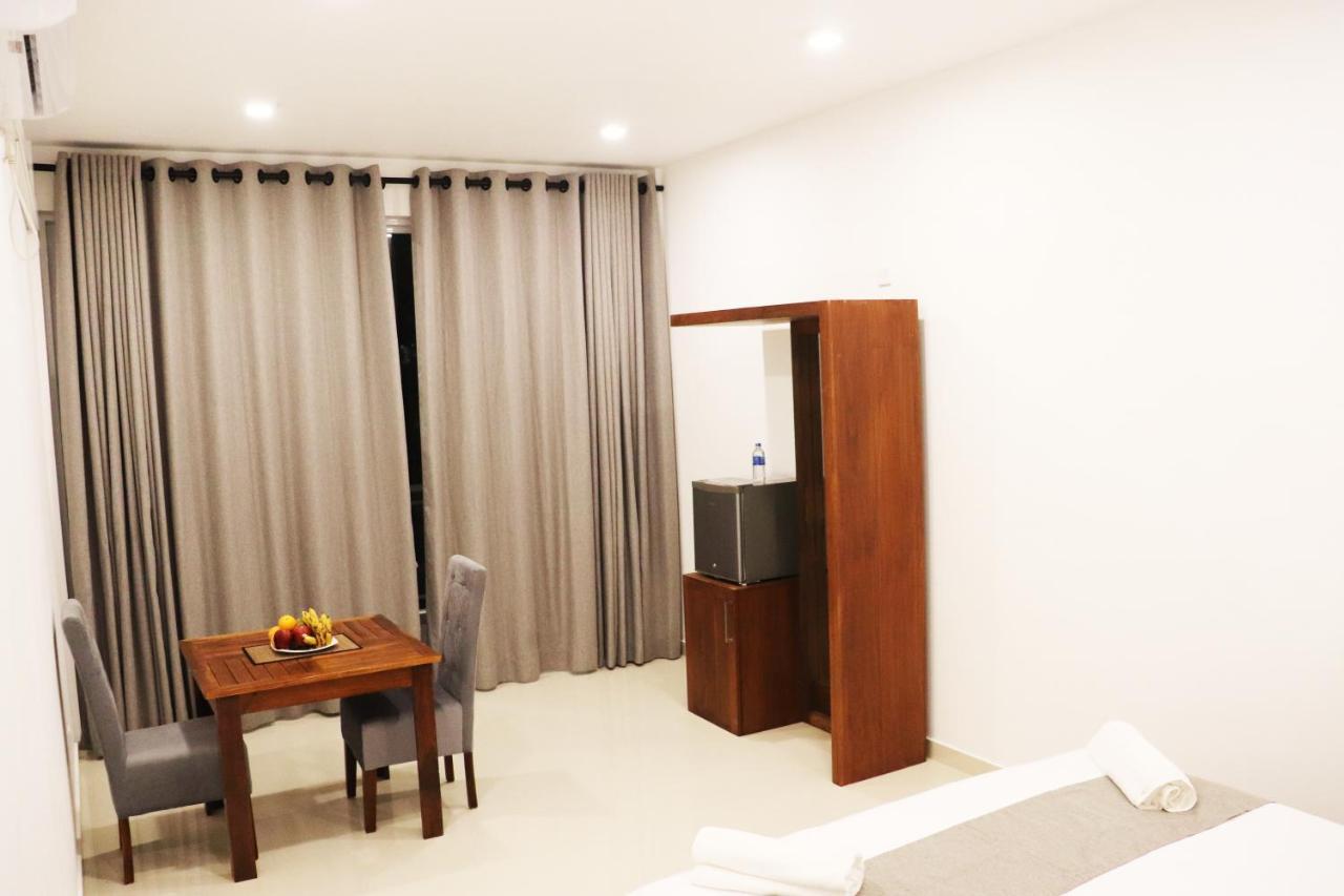 Marakolliya Beach Resort Tangalle Exterior photo